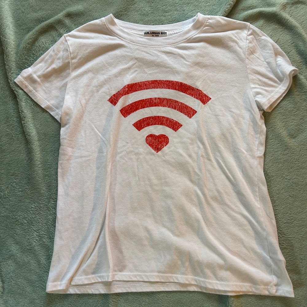 Sub Urban Riot Shirt with a Wifi symbol; Size: XS